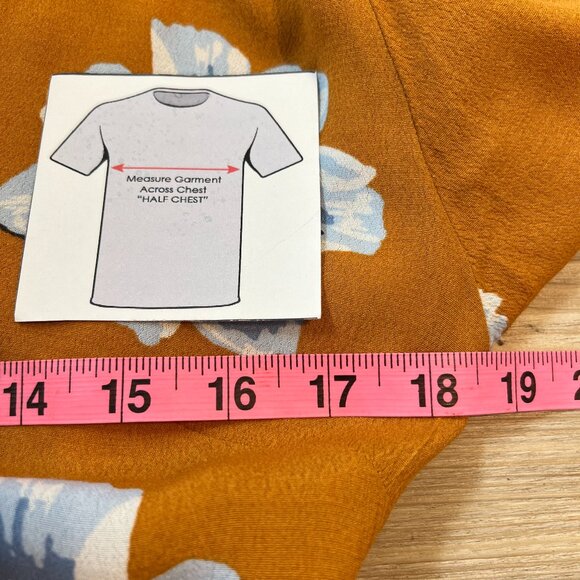 🦋☀️ Golden Hour Florals: Old Navy Tiered Empire Dress (size small) ☀️🦋 - Picture 12 of 14